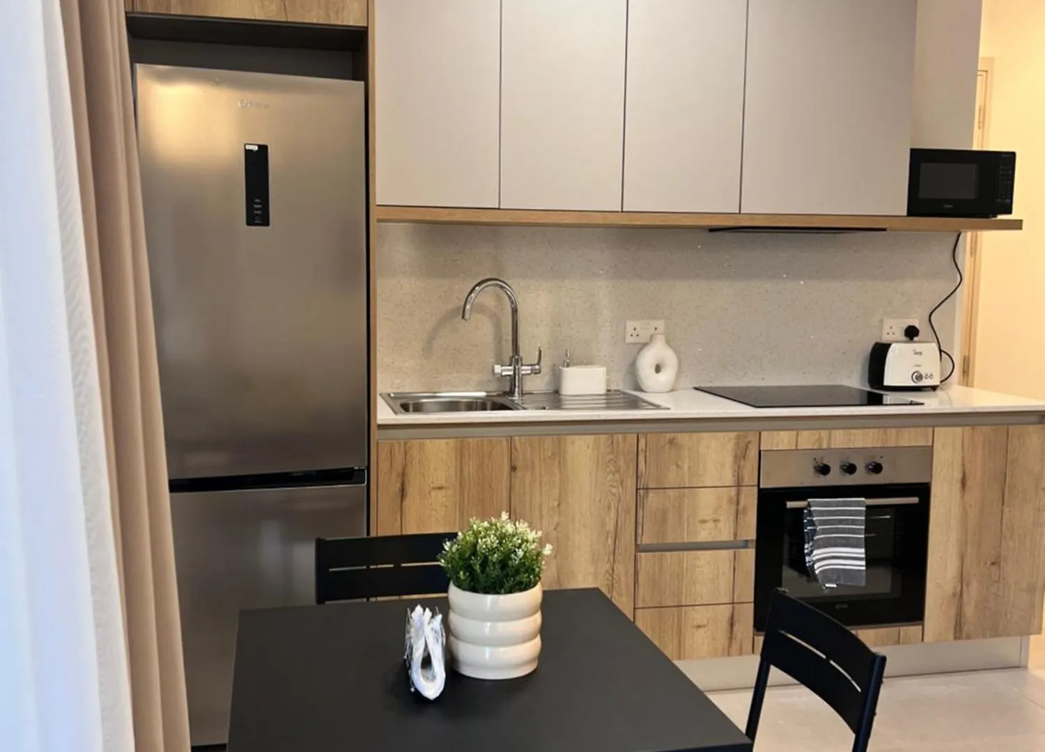 9 Muses Holiday Apartments Larnaca